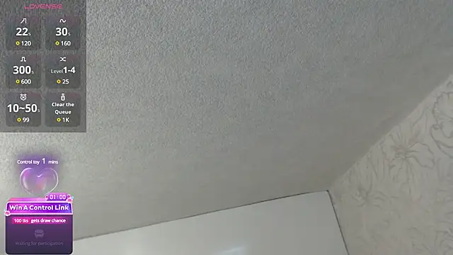 Snapshot of LaraStone__ chatting on January 16, 2:41 pm LaraStone   online show from January 16, 2:41 pm