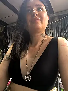 KikiXRed online show from July 21, 11:12 am