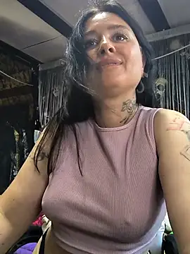 KikiXRed online show from July 26, 2:35 pm