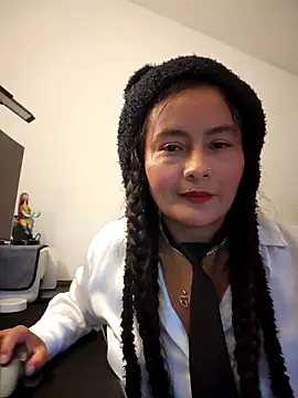 bellapaty online show from November 7, 3:12 pm