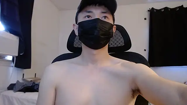 twbobo00715 online show from November 29, 5:05 pm