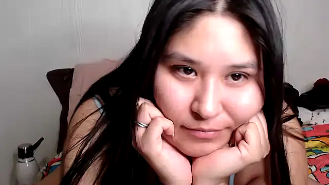 Snapshot of Cupcakecutie449 chatting on March 5, 5:50 am Cupcakecutie449 online show from March 5, 5:50 am