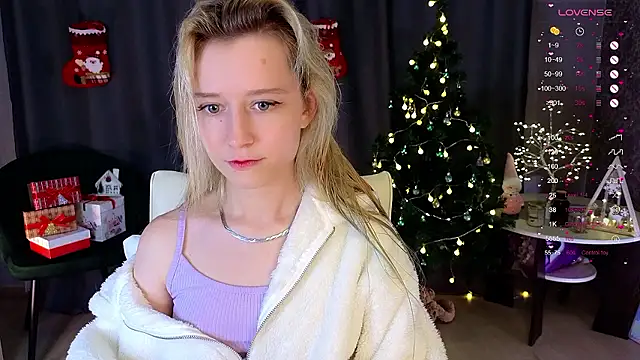 Snapshot of Arveni chatting on December 2, 6:54 pm Arveni online show from December 2, 6:54 pm