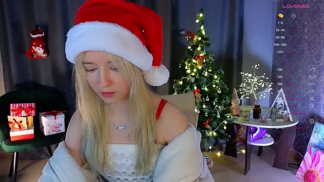 Snapshot of Arveni chatting on December 25, 7:45 pm Arveni online show from December 25, 7:45 pm