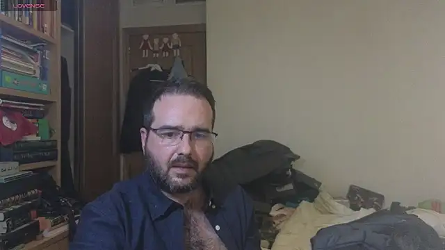 curiosillo83 online show from February 25, 3:52 am