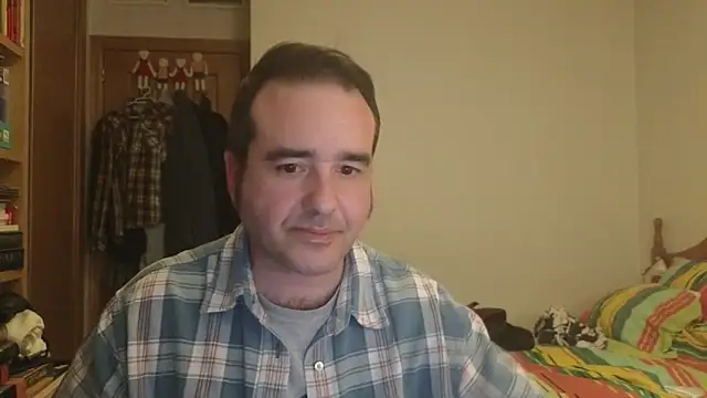 curiosillo83 online show from May 12, 3:09 pm