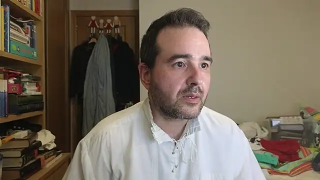 curiosillo83 online show from May 24, 1:49 pm
