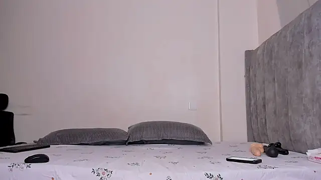 sexy ariah online show from August 2, 4:33 am