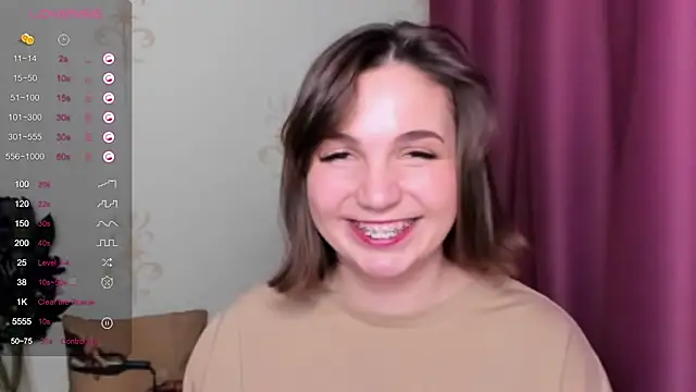 Snapshot of KindHazelHere_ chatting on January 28, 7:22 am KindHazelHere online show from January 28, 7:22 am