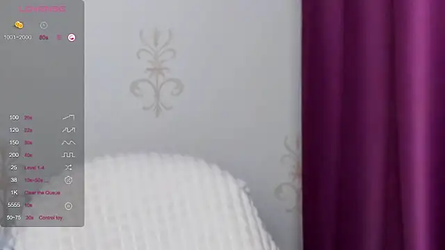 Snapshot of KindHazelHere_ chatting on January 31, 12:18 pm KindHazelHere online show from January 31, 12:18 pm