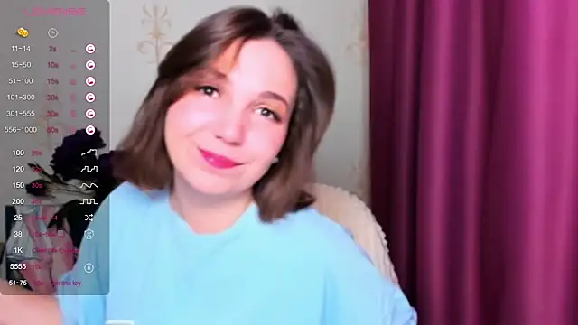 Snapshot of KindHazelHere_ chatting on March 10, 10:24 pm KindHazelHere online show from March 10, 10:24 pm