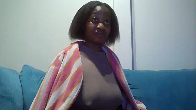 Snapshot of Hardnipples8 chatting on June 11, 10:41 pm Hardnipples8 online show from June 11, 10:41 pm
