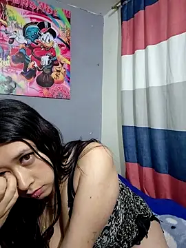 Snapshot of Giuliana90 chatting on February 27, 7:19 am Giuliana90 online show from February 27, 7:19 am