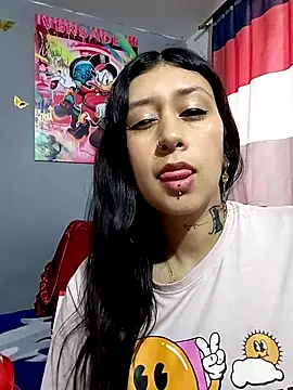 Giuliana90 online show from March 3, 10:04 pm