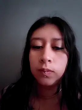 Giuliana90 online show from April 2, 6:27 pm