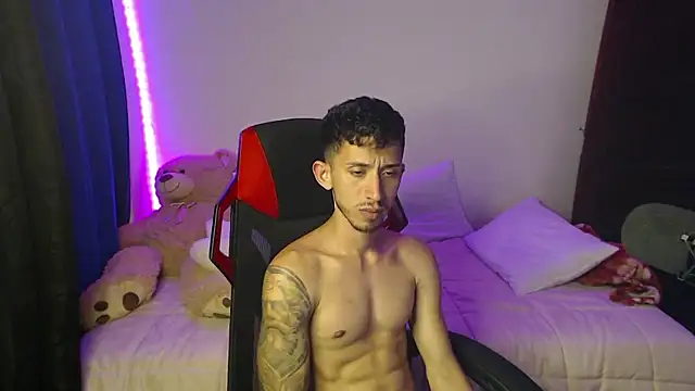 stevenSEX123 online show from December 9, 4:12 am