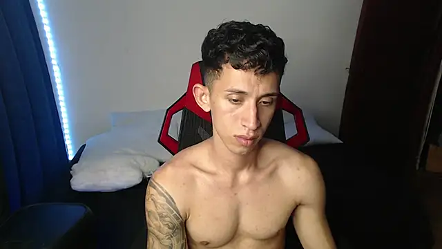 stevenSEX123 online show from January 4, 6:19 am