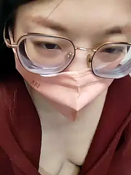 Lu Nana online show from February 21, 3:10 pm