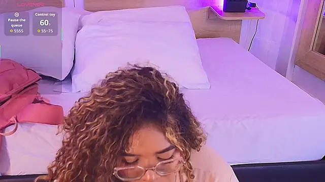  nickypurple  online show from November 17, 6:14 pm