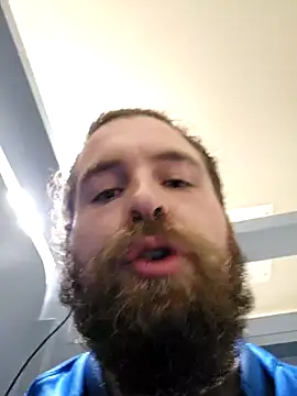 Snapshot of Wooderson107 chatting on December 22, 10:40 pm Wooderson107 online show from December 22, 10:40 pm