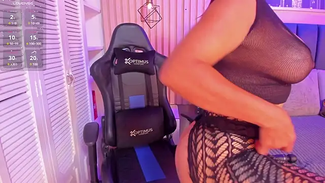 ashlye miller  online show from January 17, 3:55 am