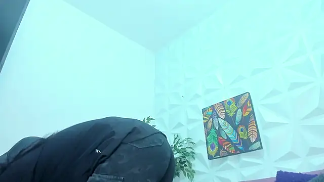 Hellen Sky online show from February 22, 7:03 pm