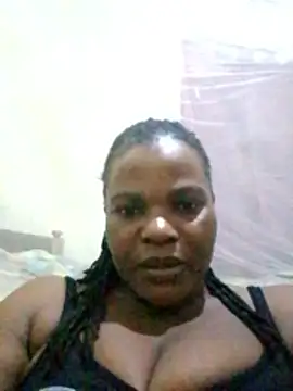 pretty-donna online show from May 28, 9:28 am