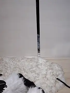 fur love0 online show from January 15, 6:44 pm