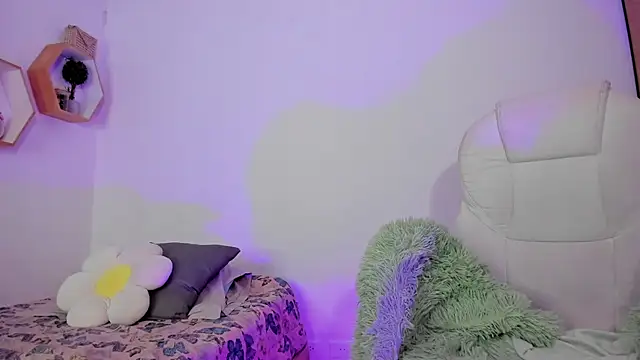 damn that booty online show from March 4, 5:11 am