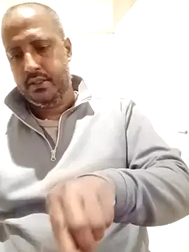 bink1982 online show from January 10, 8:10 pm