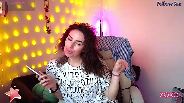 xx adrihanna xx online show from January 27, 6:19 am