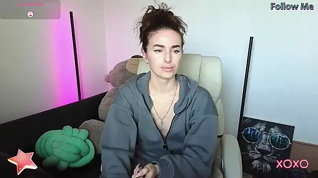 xx adrihanna xx online show from February 11, 6:19 am