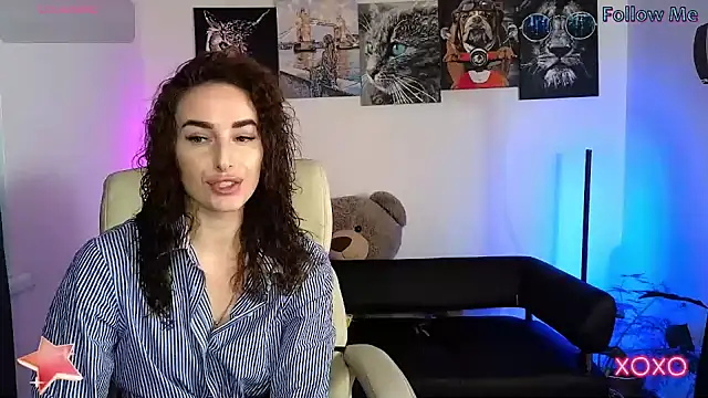 xx adrihanna xx online show from February 20, 3:08 pm