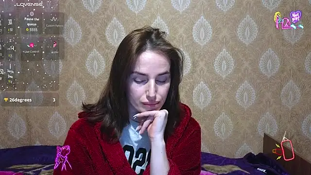 Snapshot of xx_adrihanna_xx chatting on March 10, 6:24 pm xx adrihanna xx online show from March 10, 6:24 pm