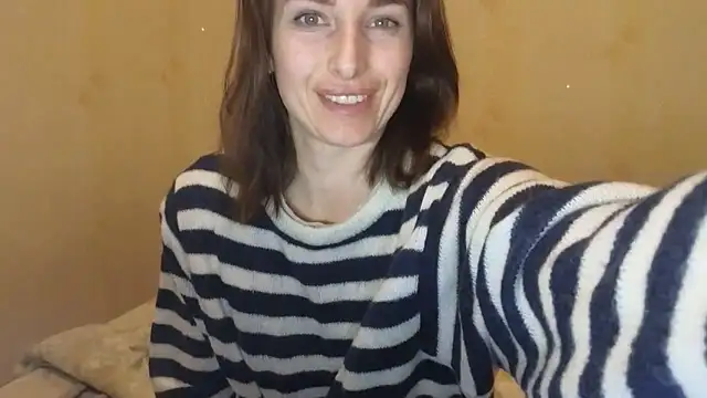 Snapshot of xx_adrihanna_xx chatting on March 17, 5:16 pm xx adrihanna xx online show from March 17, 5:16 pm