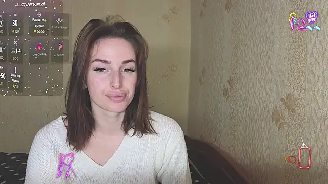 Snapshot of xx_adrihanna_xx chatting on April 3, 4:05 pm xx adrihanna xx online show from April 3, 4:05 pm