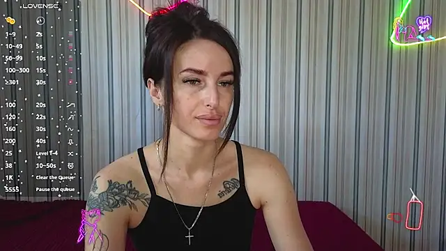 xx adrihanna xx online show from June 26, 6:07 am