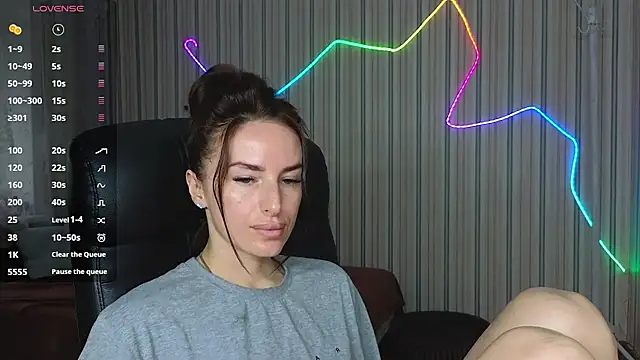 xx adrihanna xx online show from July 13, 7:00 am