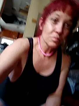 Snapshot of spundarella420 chatting on February 8, 8:53 pm spundarella420 online show from February 8, 8:53 pm