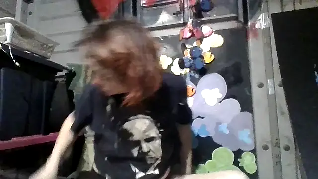 spundarella420 online show from May 7, 5:51 pm