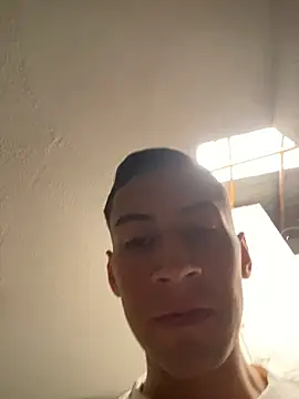 Snapshot of vpn1000 chatting on November 27, 8:44 pm vpn1000 online show from November 27, 8:44 pm