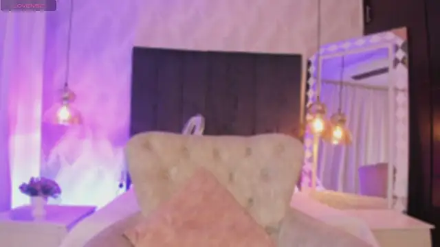 Snapshot of kataliina__ chatting on February 10, 12:08 pm kataliina online show from February 10, 12:08 pm