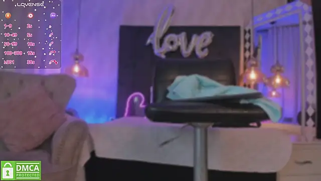 Snapshot of kataliina__ chatting on February 27, 12:02 pm kataliina online show from February 27, 12:02 pm