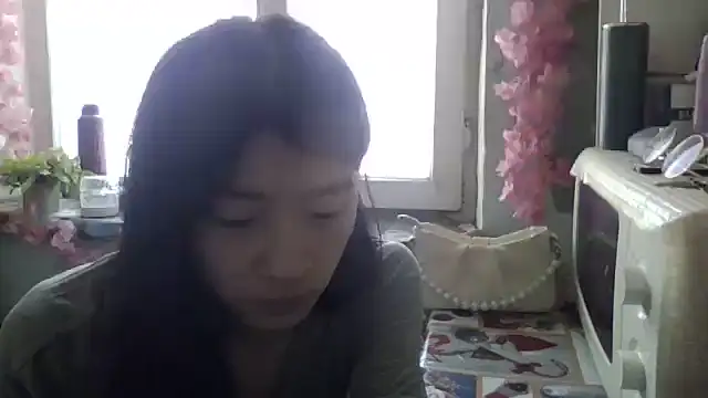 CarlyJoy online show from November 25, 7:41 am