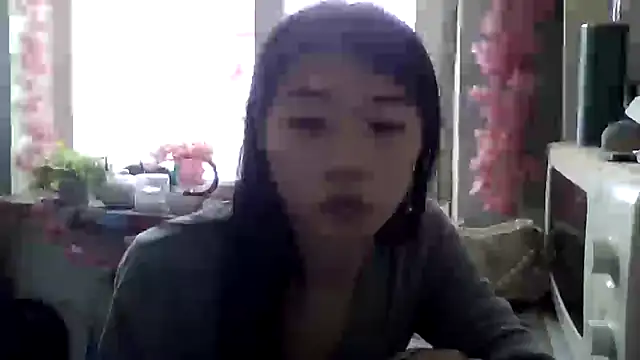 Snapshot of CarlyJoy chatting on February 6, 9:23 am CarlyJoy online show from February 6, 9:23 am