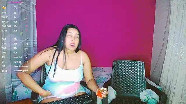 Snapshot of violeta_rous chatting on February 14, 6:02 am violeta rous online show from February 14, 6:02 am