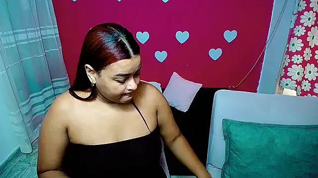 Snapshot of violeta_rous chatting on June 1, 3:03 pm violeta rous online show from June 1, 3:03 pm