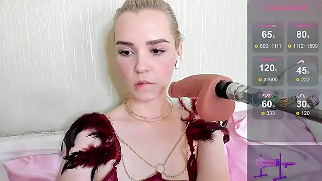 Kaya Devis online show from March 1, 7:41 am