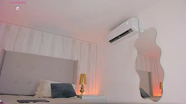 chloe d online show from March 11, 5:57 am