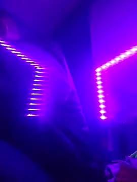 Snapshot of deepstroker42071 chatting on December 12, 5:10 am deepstroker42071 online show from December 12, 5:10 am